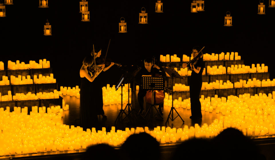 La música de Queen llega a la Casa de la Luz en un sorprendente tributo Candlelight