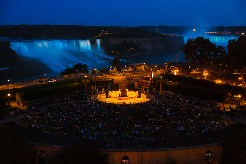 Candlelight Open Air at Niagara Falls