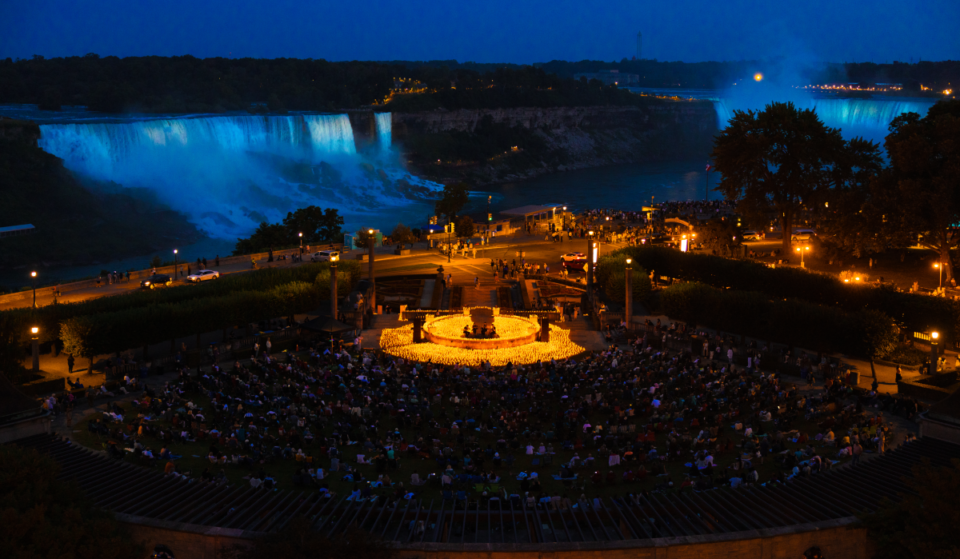 Experience An Unforgettable Open-Air Candlelight Concert At The Stunning Niagara Falls