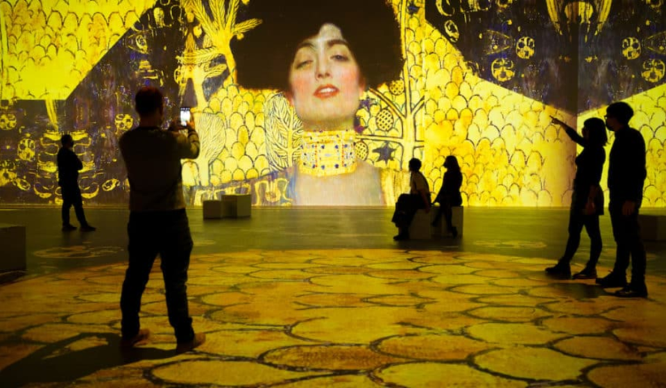 Klimt the Immersive Experience opened it doors at DIVE art digital center in Antwerp!